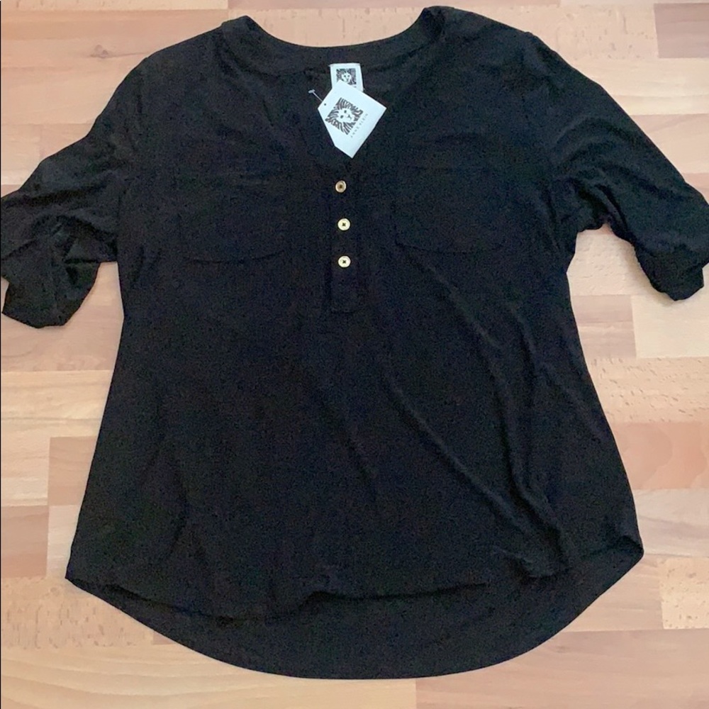 Black Anne Klein blouse